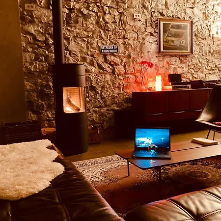 Gerestaureerde Hoeve Met Zicht